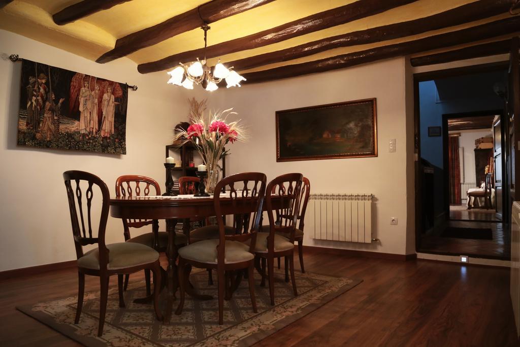 Casa Rural La Casona Urrea de Gaen Eksteriør billede