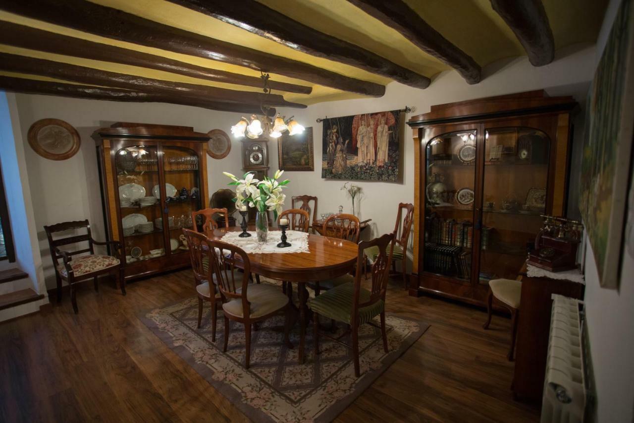 Casa Rural La Casona Urrea de Gaen Eksteriør billede